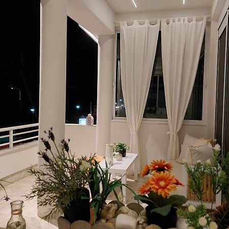 Nefeli Seaside Apartments โปไลโครโน ภายนอก รูปภาพ