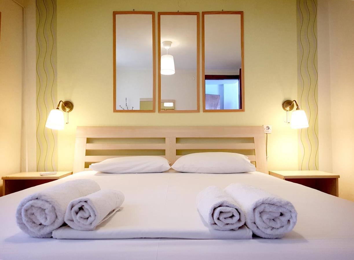 Nefeli Seaside Apartments โปไลโครโน ภายนอก รูปภาพ