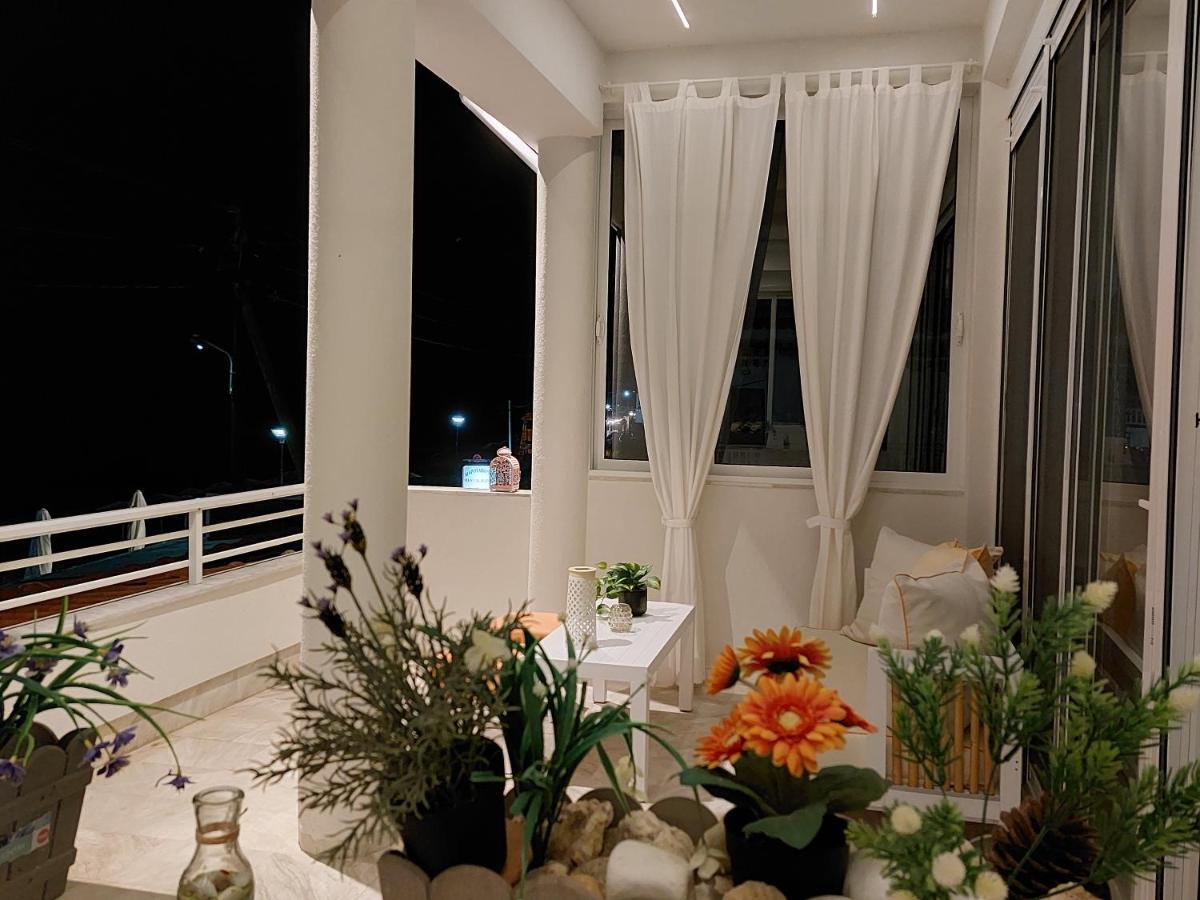 Nefeli Seaside Apartments โปไลโครโน ภายนอก รูปภาพ