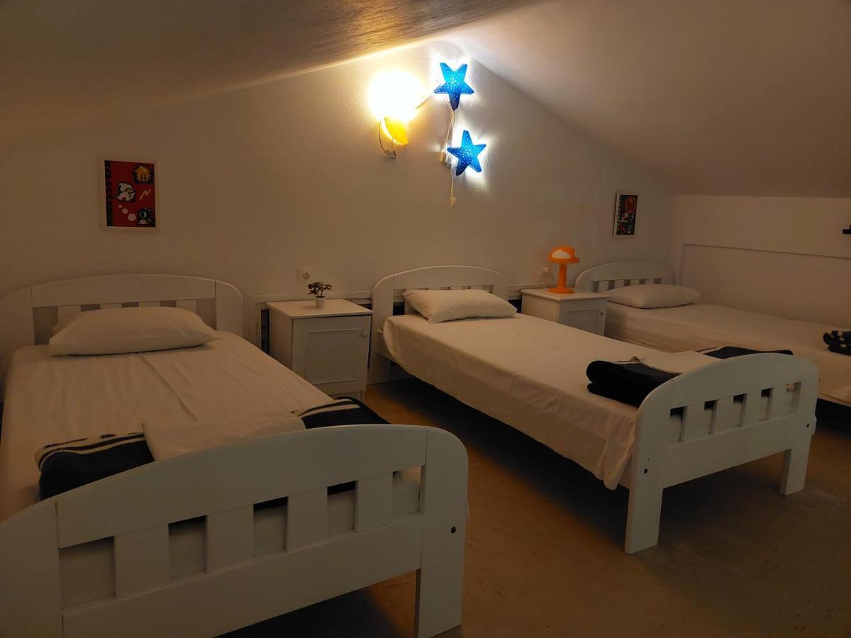 Nefeli Seaside Apartments โปไลโครโน ภายนอก รูปภาพ